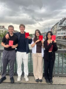 MEHR LESEN